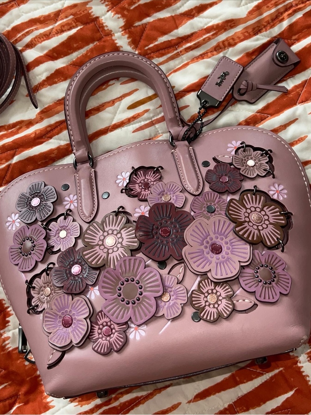 COACH Dakotah Tea Rose Satchel 22 - Picture 6 of 7